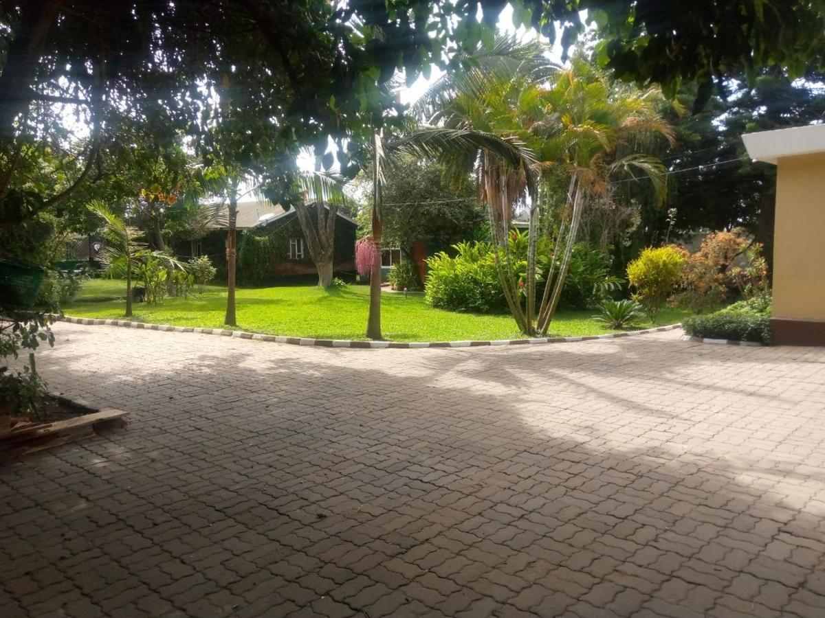 Karibu Heritage House Arusha Esterno foto