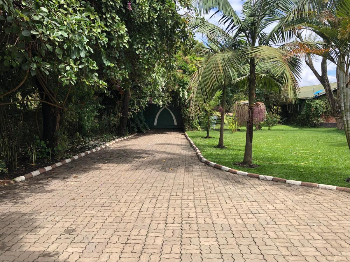 Karibu Heritage House Arusha Esterno foto